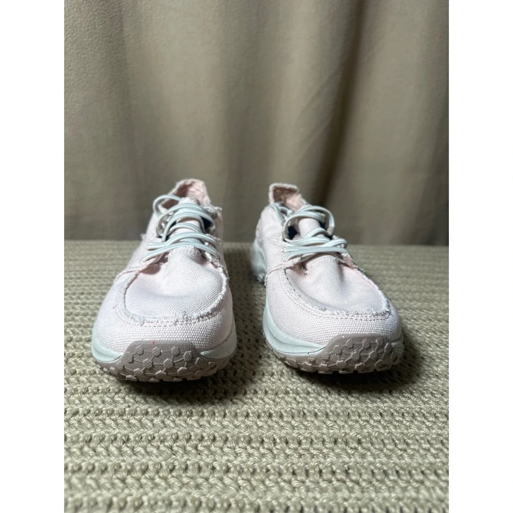 Holo Footwear holo footwear